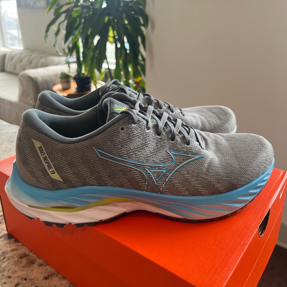 Mizuno Wave Inspire 19